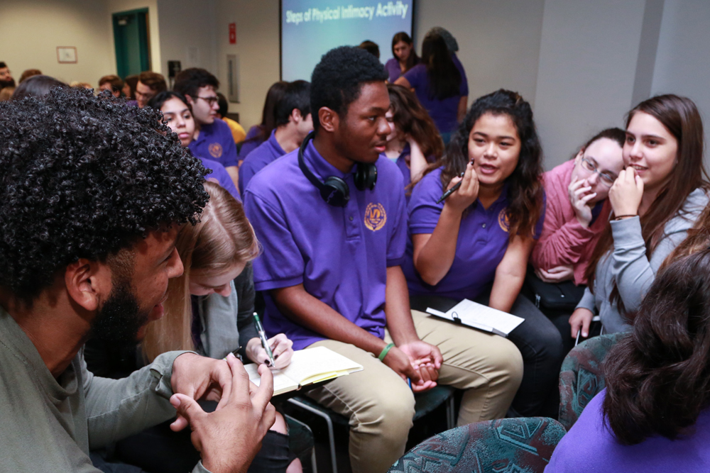 Honors College Students in a classroom